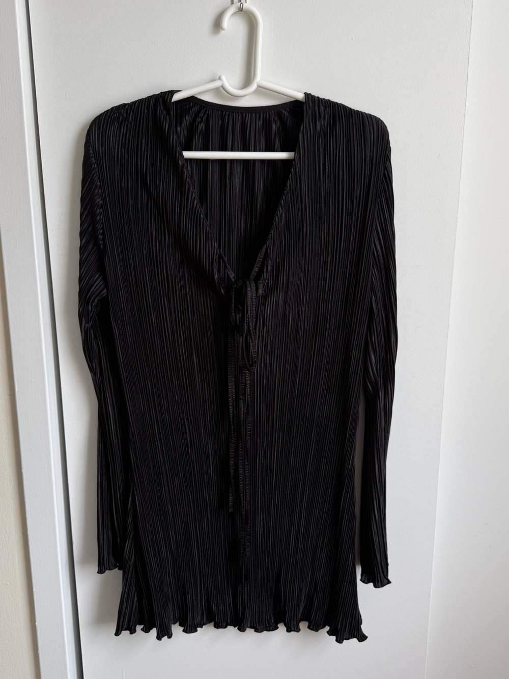 Black Plissé Pleated Long Sleeve Tie-Front Mini Dress